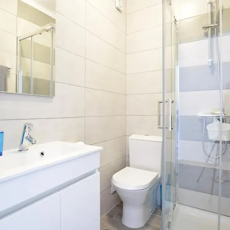 Апартаменти Sunset Sea View 2 Bedroom Vd